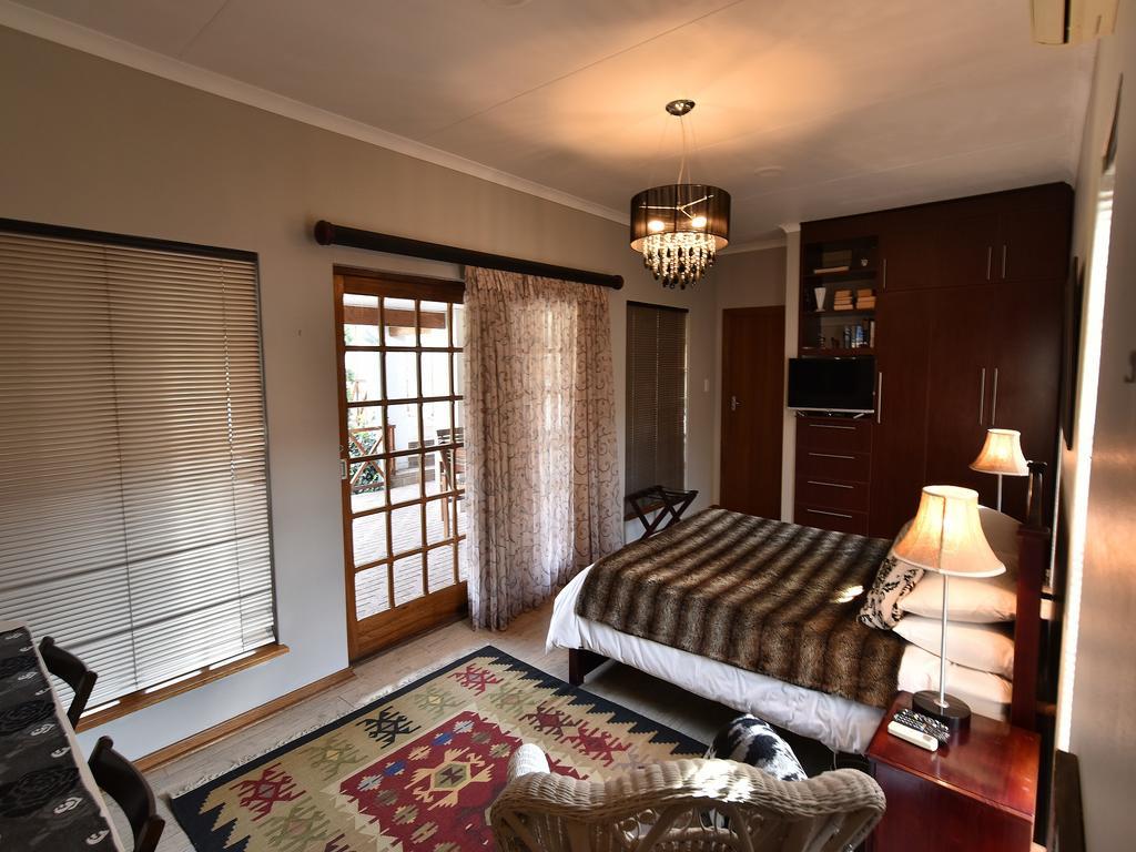 Bloemstantia Guest House Bloemfontein Ngoại thất bức ảnh