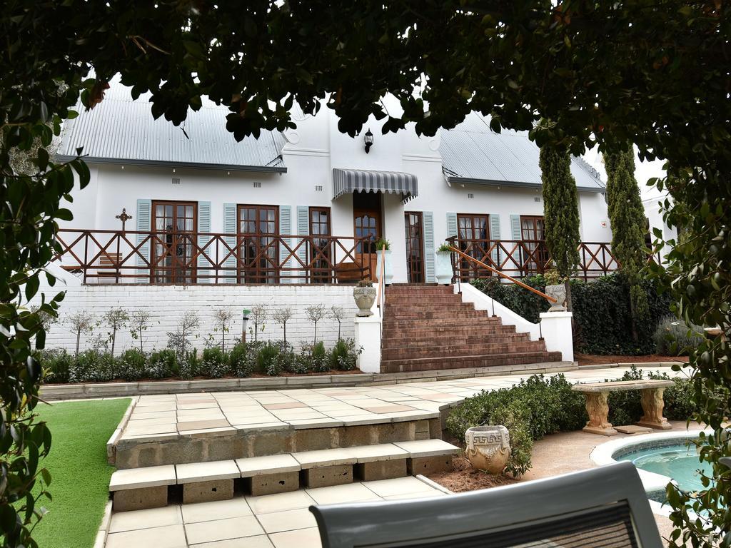 Bloemstantia Guest House Bloemfontein Ngoại thất bức ảnh